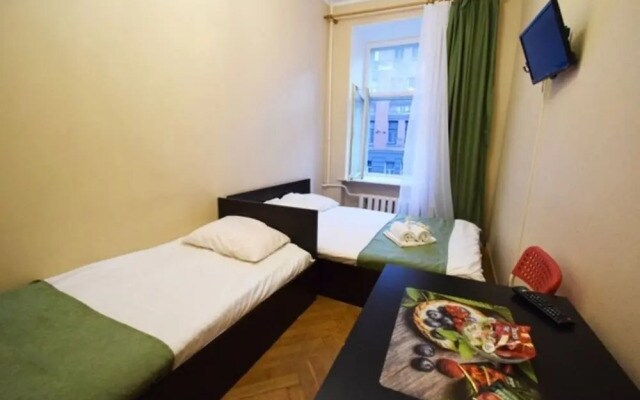 ArtBaza Hotel