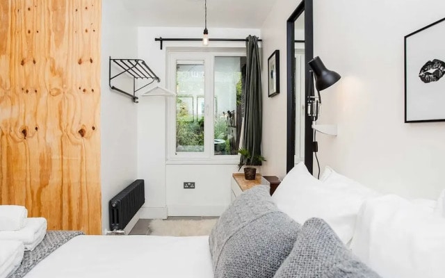 Modern Central 1 Bed in Clerkenwell - sleeps 4