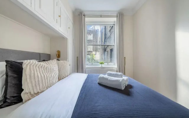 Charming 1BR Near Soho & Theatres