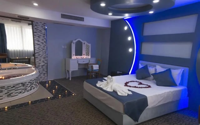 Grand Abimo Hotel