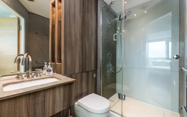 Luxury Modern 2BD Flat in Centre