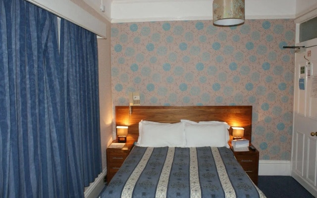 The Kirkdale Hotel