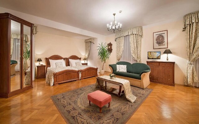 Boutique Hotel Constans