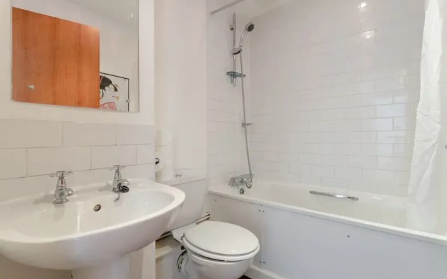 Modern 2 Bedroom Flat in Elephant & Castle