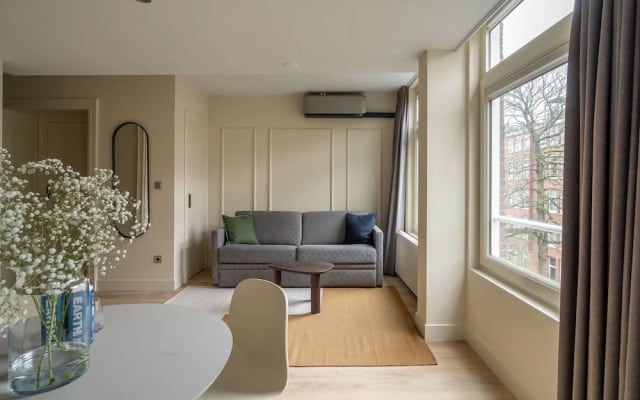 Eastern Park Apartment Suites