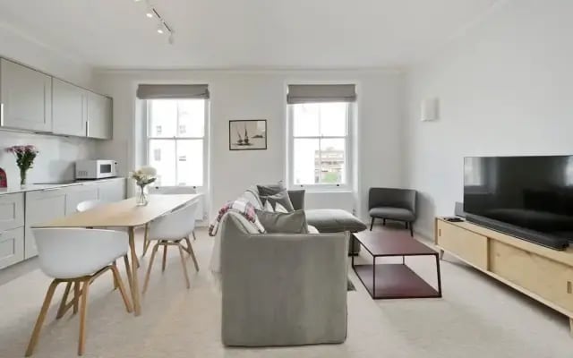Large & Wonderful 1 Bed, Pimlico
