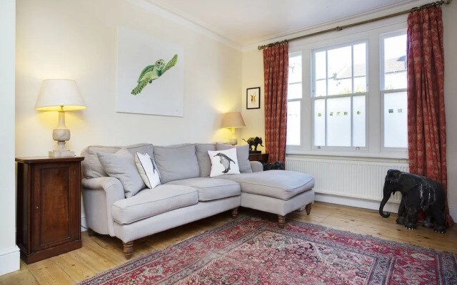 Fulham Finery