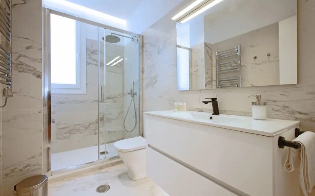 Principe Letras II by Madflats Collection