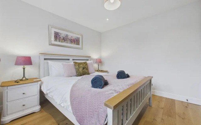 Oakwood Lodge