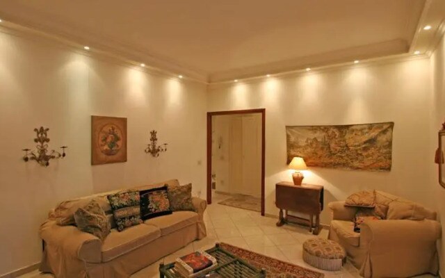 Travel & Stay Apartments - Navona