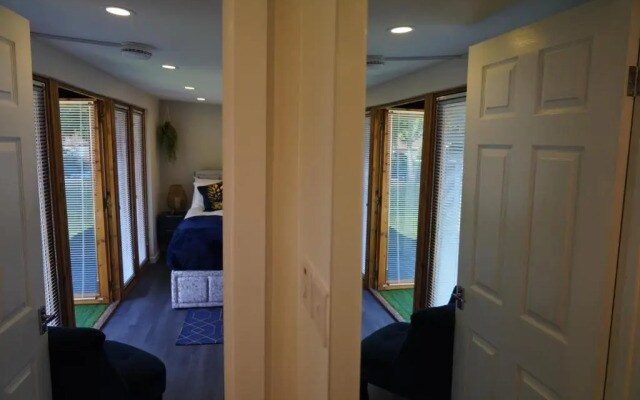 Tiny Home - 1 Bed Luxury Apt