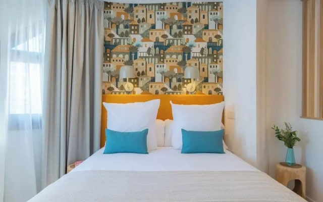 Feelathome Atarazanas Apartments