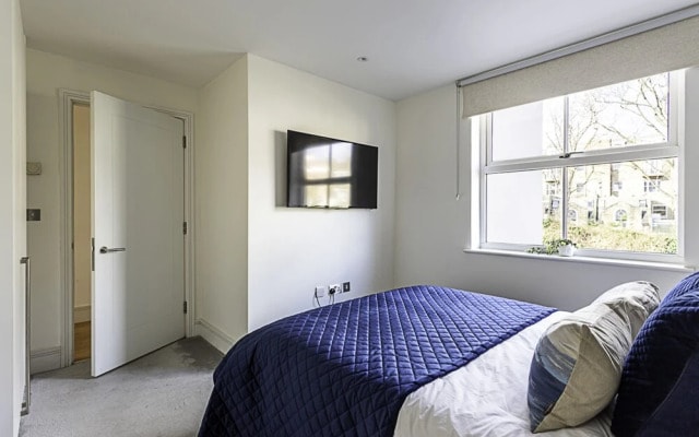 Tranquil Belsize Park Haven With Stunning Views