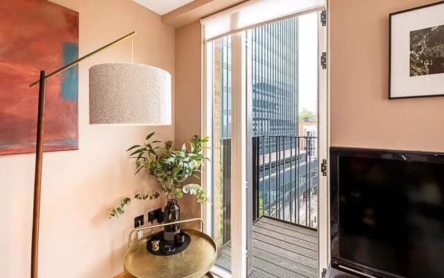Convenient Euston London Apartment