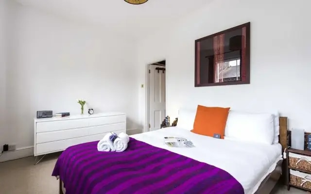 The Charming Golborne Escape- KBT