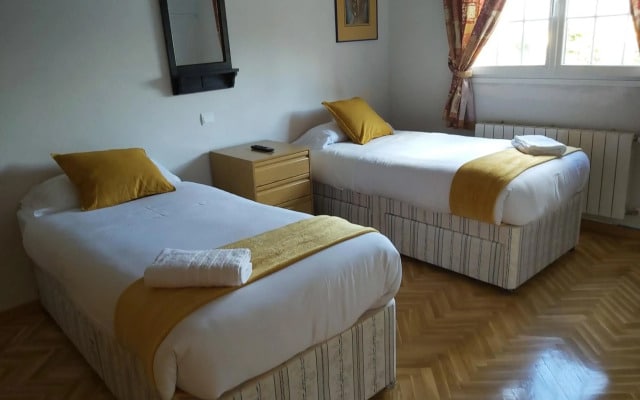 Avila Rooms