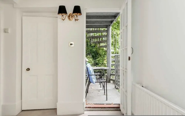 Modern 2 bed Flat - Hammersmith Grove