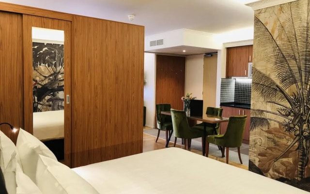 Chasse Residency Hotel