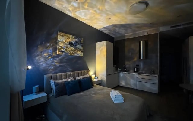 Гостим тут в New York, ЖК Alcon Tower