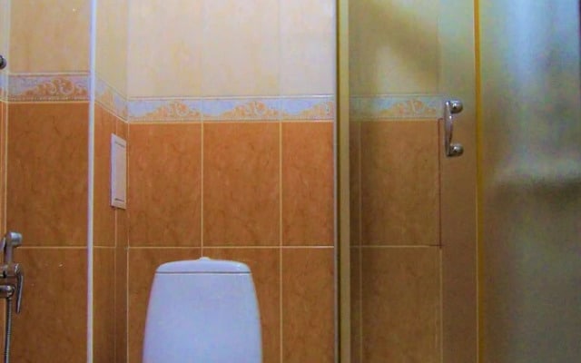 Отель «Утомленные солнцем»