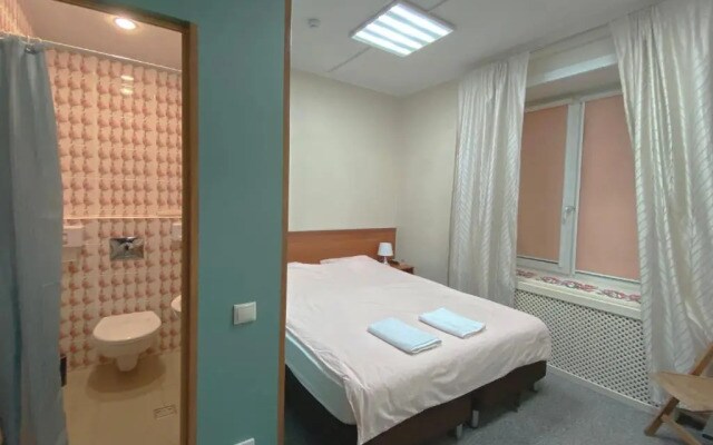 Mini-Hotel on Parkovaya
