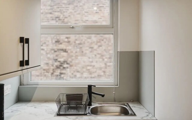 Garmoyle Road Flat 2