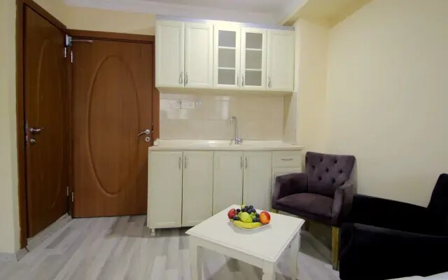 Yasar Hotel
