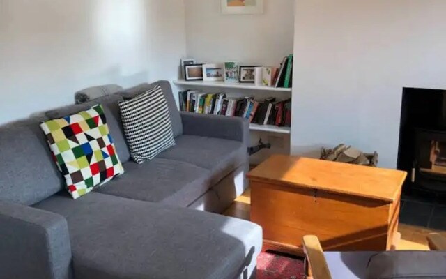 Bright And Stylish 1 Bedroom Apartment In London Fields