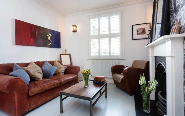Veeve - Modern Cottage