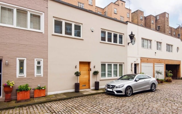 The Gloucester Mews Gem - RMA2