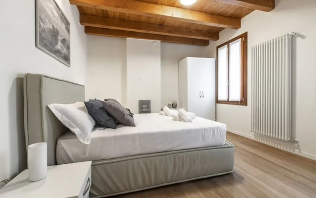 Venetian Dream Apartment R&R