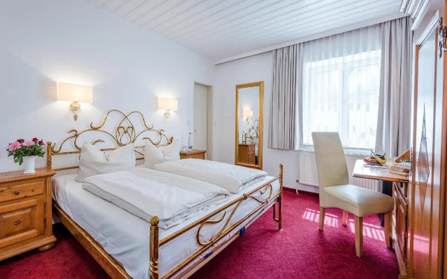 Hotel Laimer Hof Nymphenburg Palace Munich