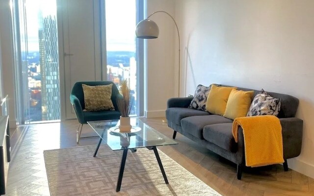 Luxury Spa Apartment in Manchester - Rooftop Swim