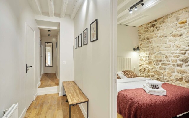 Superb AC Apartement Notre Dame de Paris