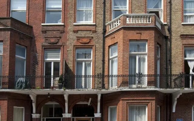 Astons Apartments