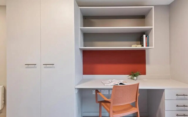 Fab 6BR APT Perfect for Sightseeing - Sleeps 6