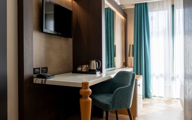Elite Hotel & Spa