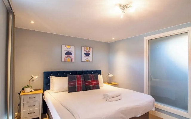 Ebenezer Street Retreat - Spacious 4 Bedroom House