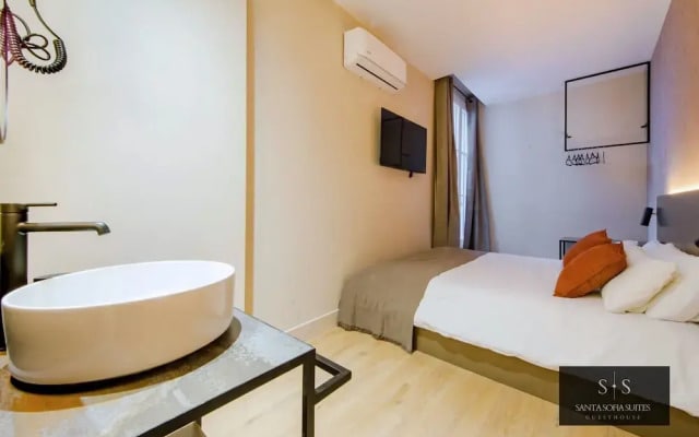 Santa Sofia Suites