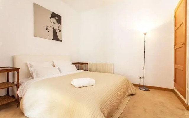 Studio Apartment in Saint-germain-des-prés & Saint-michel