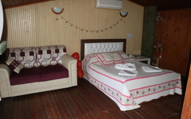 Ekoland Hotel