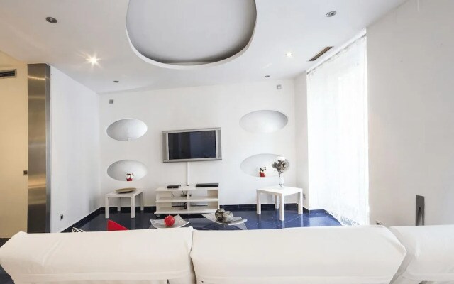 Alaia Holidays Apartments And Suite Caballero De Gracia
