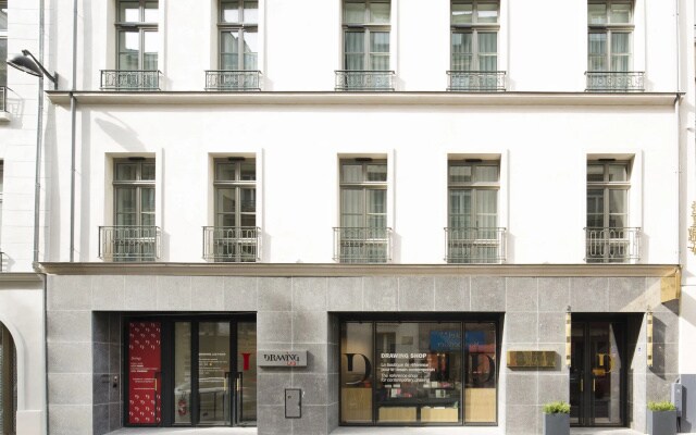 hotelImage