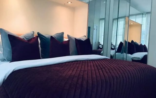 Captivating 3Bed Apartment in London