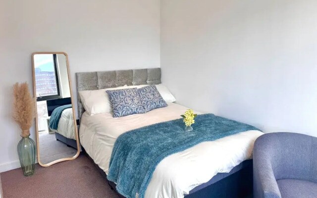 Sheffield Centre - Modern 1BR Apartment - Sleeps 3
