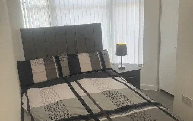 Stylish Dream Home With 4 En-suite Bedrooms