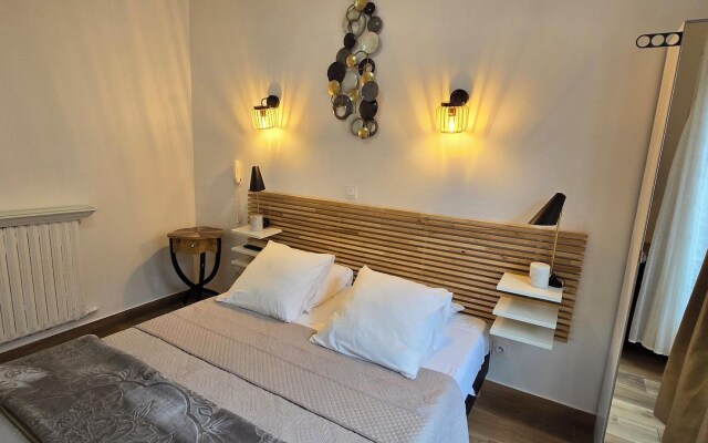 Hotel Camelia Nation
