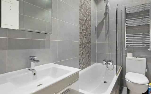 Apartment - Sleeps 11 - Hampstead Highstreet 5mins