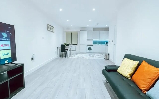 Inviting 1 Bed Apartment in Purley