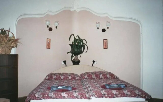 Hotel Lux